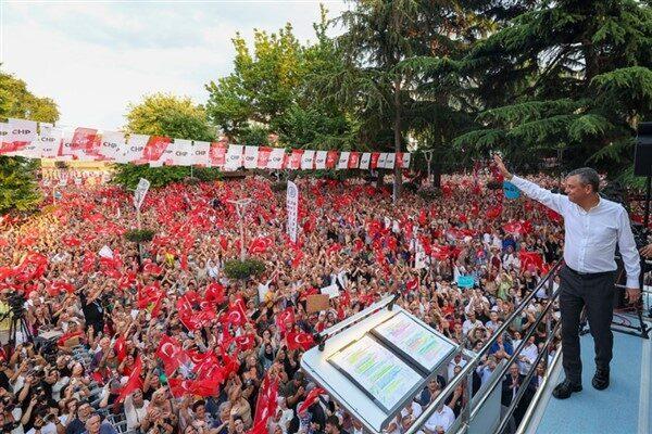 Cumhuriyet Halk Partisi (CHP) Genel Başkanı Özgür Özel, Trabzon Yomra