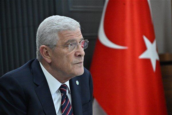 Türkiye’nin zor günler geçirdiğine şahitlik ettiklerini belirten Dervişoğlu, “Birtakım olumsuzluklar