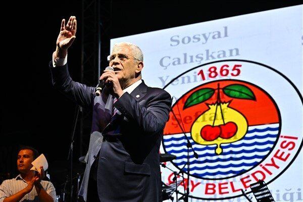 İYİ Parti Genel Başkanı Müsavat Dervişoğlu, Afyonkarahisar programı kapsamında Çay