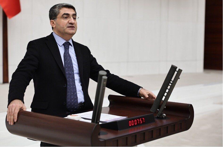 DEVA Partisi Genel Başkan Yardımcısı ve Mersin Milletvekili Mehmet Emin