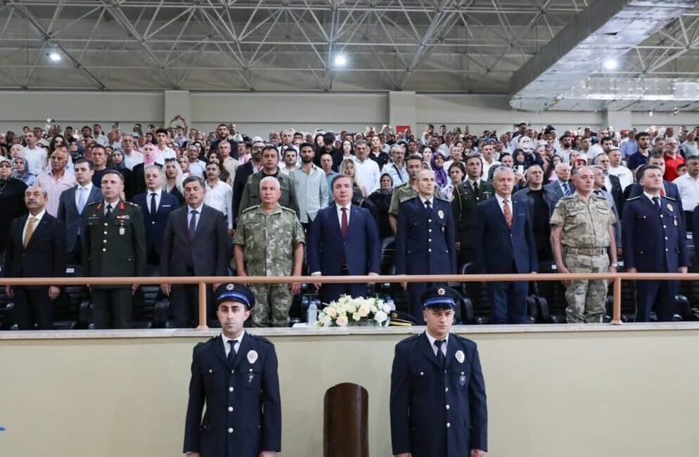 Erzincan Valiliği’nin açıklamasına göre; Erzincan Valisi Hamza Aydoğdu, 3. Ordu