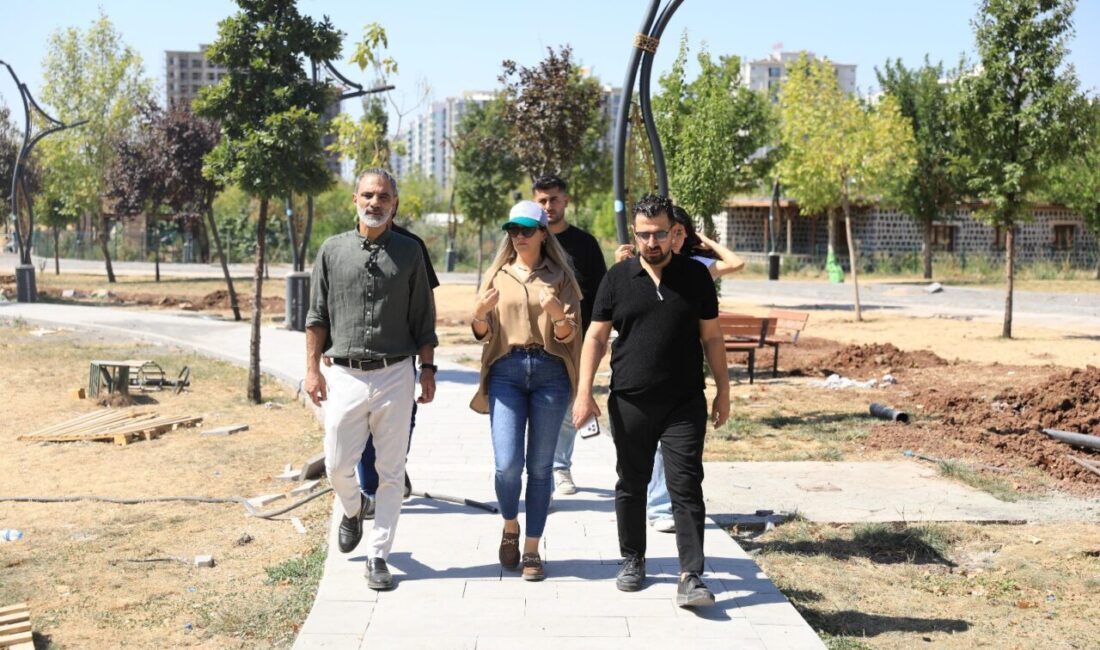 Kayapınar Belediyesi Park ve Bahler Müdürlüğünün uzun zamandır bakım ve