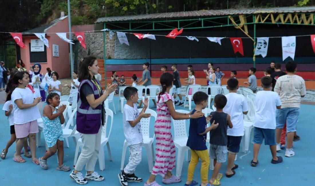 İzmit Belediyesi, artan teknoloji bağımlılığını azaltmak ve öğretici aktivitelerle çocukların