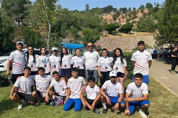 Hakkari Rafting Takımı, Tunceli’de düzenlenen Rafting Türkiye Kupası ve Süper