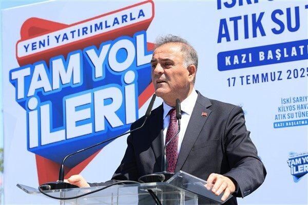 Aslan’a CHP Genel Başkan Yardımcısı Gökan Zeybek, Sarıyer Belediye Başkanı