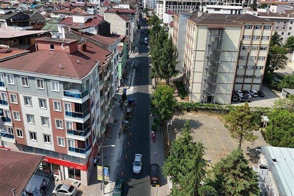 Parklar ve Yeşil Alanlar Dairesi Başkanlığı ekipleri tarafından yürütülen çalışmalar