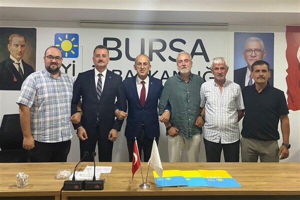 İYİ Parti İznik İlçe Başkanı Necati Taner Kıran, görevini Ekrem