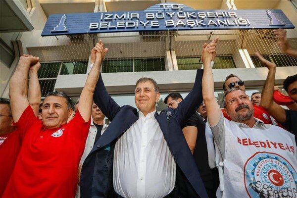 İzmir Büyükşehir Belediye Başkanı Dr. Cemil Tugay, Belediye-İş Sendikası’nda örgütlüyken