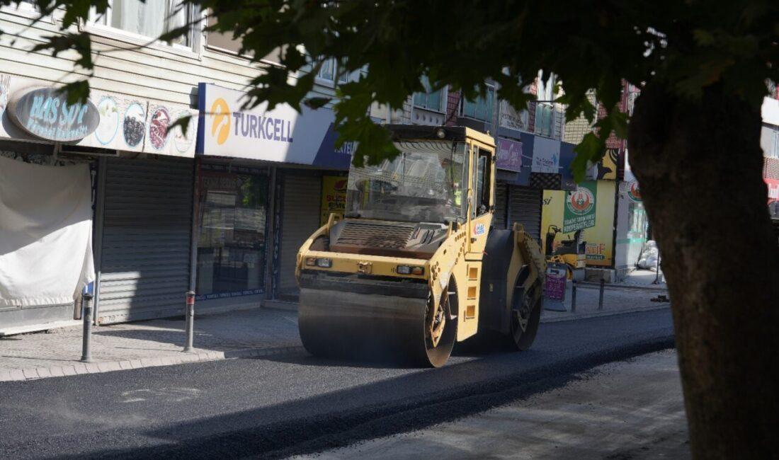 Program kapsamında ekipler; Hürriyet Mahallesi’nin en işlek arterlerinden biri olan