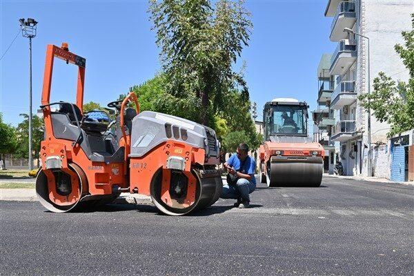 Şehzadeler ilçesi Kazım Karabekir Mahallesi’nde yaklaşık 3 bin ton sıcak