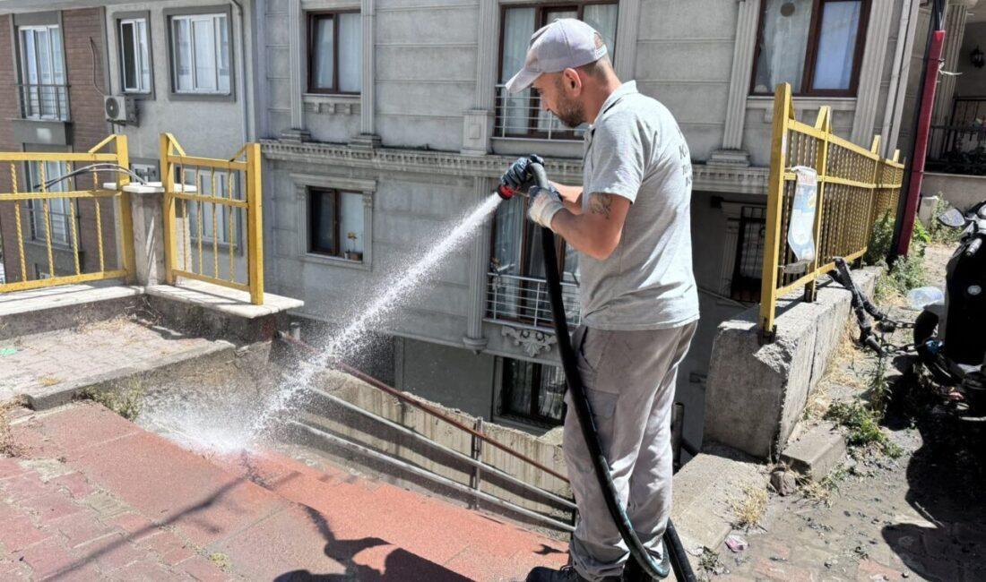 Temizlik İşleri Müdürlüğü ekipleri tarafından yürütülen çalışmalar kapsamında; ilçedeki ana