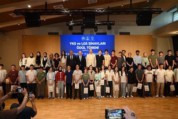 Büyükşehir Belediyesi Taş Bina Kültür Sanat’ın ev sahipliği yaptığı programda