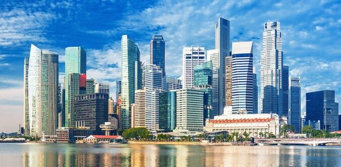 Hong Kong'un Hang Seng Endeksi yüzde 0,83 düşerken, anakaranın CSI