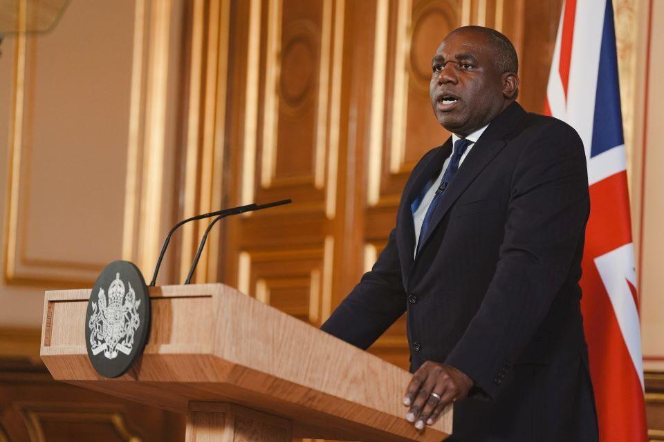 İngiltere Dışişleri Bakanı David Lammy, Ukrayna’nın barış isteğine Putin’in yanıtının