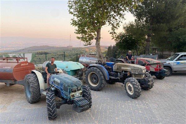 Mudanya Belediyesi’nin çağrısıyla organize edilen nöbet, muhtarlarla birlikte gönüllü vatandaşların