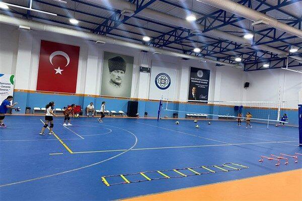 Tamamen ücretsiz olarak sunulan Yaz Spor Kursları, 6-12 yaş arası