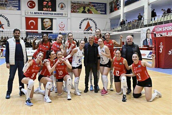 Geçen sezon 2’nci ligde mücadele eden ve grubu 3’üncü tamamlayan