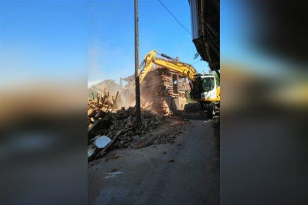 Osmangazi Belediyesi, kent estetiğini bozan ve kamu güvenliğine karşı risk