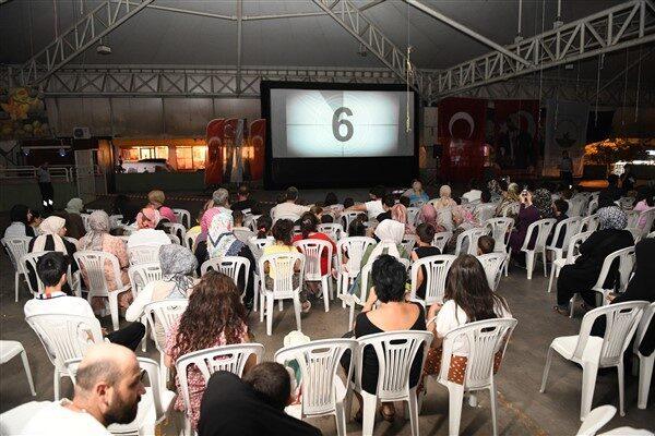 Etkinlikler ilk olarak Dikkaldırım ve Hüdavendigar mahallelerinde, ardından da Akpınar