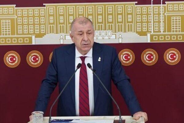 Özdağ, açıklamasında Türkiye'nin tehlikede olduğunu belirterek, Cumhuriyet tarihinin en büyük tehdidi,