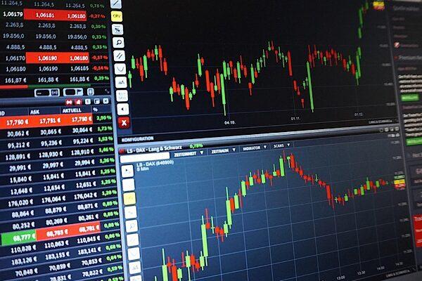 Piramit Menkul Kıymetler'in BIST100 Endeksi değerlendirmesinde  ''BIST100 Endeksi gün içinde