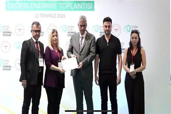 Ankara’da düzenlenen “Normal Doğum Eylem Planı Değerlendirme Toplantısı’nda, sezaryen oranlarını