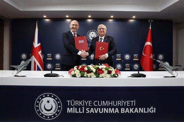 Yapılan ortak açıklamada Türkiye Cumhuriyeti ve Birleşik Krallık savunma bakanlarının;