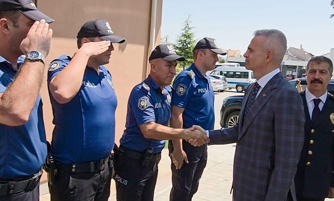 Karaman Valisi Mehmet Fatih Çiçekli, Yunus Emre Polis Merkezini ziyaret