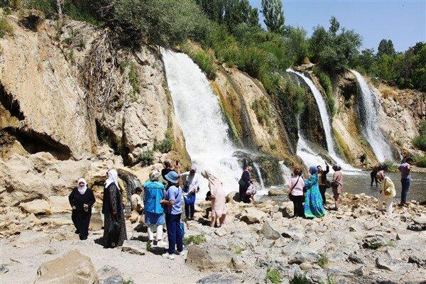 Van Büyükşehir Belediyesi, vatandaşlara yönelik sosyal ve kültürel etkinliklerine devam