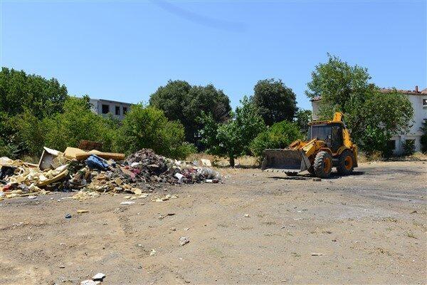 Nilüfer Belediyesi, ilçe sakinlerinden gelen şikayetler ve zabıta ekiplerinin denetimleri