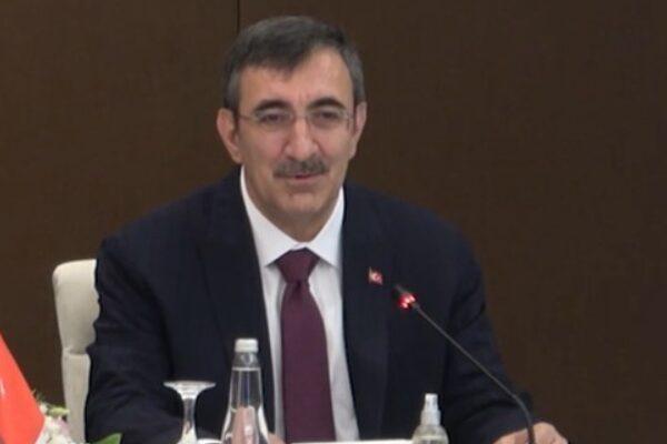 Cumhurbaşkanı Yardımcısı Yılmaz, ulusal ve uluslararası yatırımcıların karşılaştığı yasal, idari