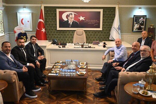 Zafer Partisi Genel Başkanı Ümit Özdağ, Kahramankazan Belediye Başkanı Selim