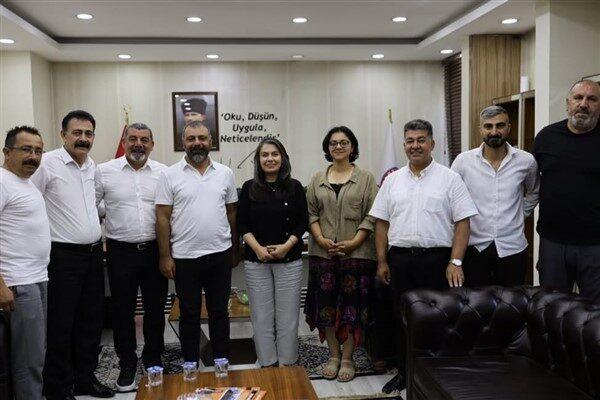 Gerçekleşen ziyarette, kentteki spor altyapısının güçlendirilmesi, gençlerin spora yönlendirilmesi ve