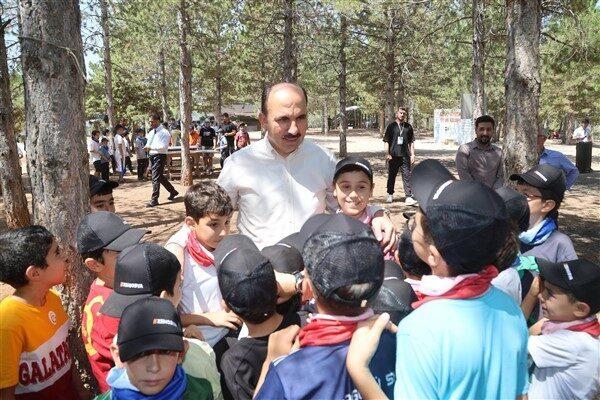 Konya Büyükşehir Belediyesi Genç KOMEK Yaz Okulu’nda uzaktan yüz yüze