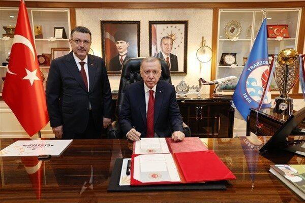 Trabzon Büyükşehir Belediye Başkanı Ahmet Metin Genç, AK Parti’nin kuruluşunun