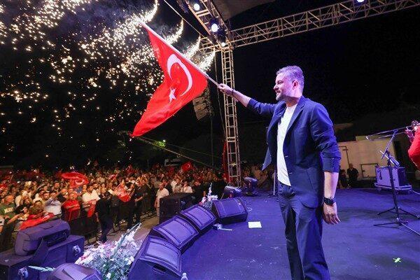 Buca, Türk milletinin bağımsızlık ve özgürlük mücadelesinin simgesi olan 30