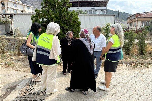 Yangınların başladığı ilk andan itibaren sahada tüm birimleriyle yer alarak