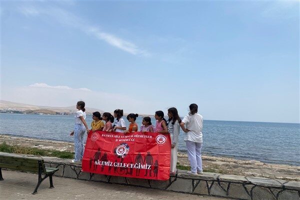 Sosyal ve kültürel gelişimlerine katkı sağlamak amacıyla organize edilen gezi