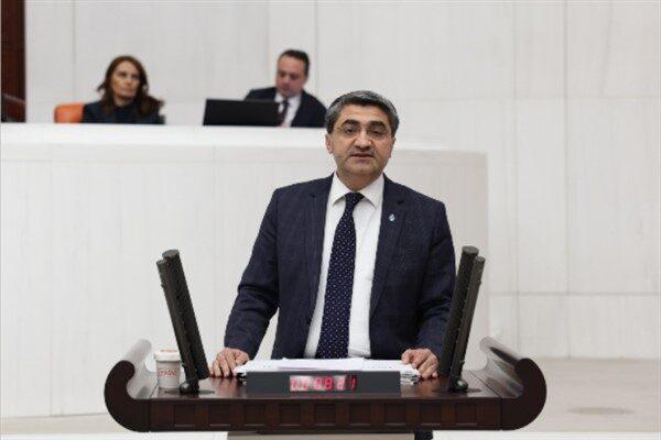 Bireysel silahlanma ile artan intihar vakalarına değinen Ekmen, “Son dönemde