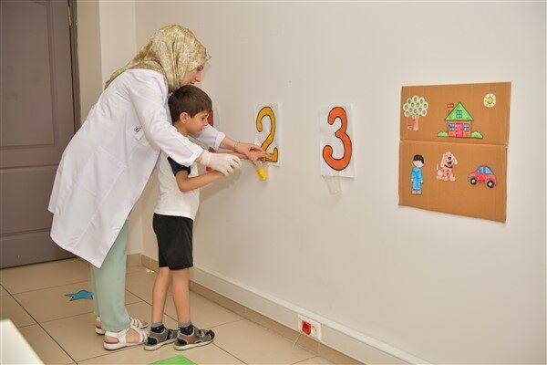 Esenyurt Belediyesi, özel gereksinimli bireylerin gelişimini desteklemek ve onları toplumsal