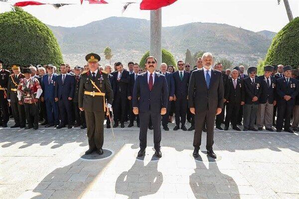30 Ağustos Zafer Bayramı’nın 103. yıl dönümü, Cumhuriyet Meydanı’nda Atatürk