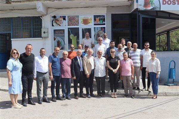 İzmit Belediyesi, her hafta düzenli olarak gerçekleştirdiği mahalle ziyaretlerine Tüysüzler