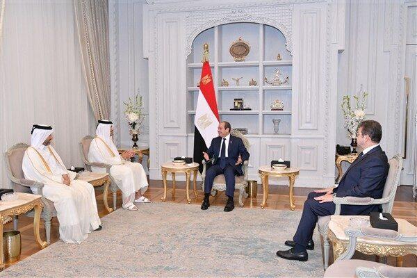Mısır Cumhurbaşkanı Abdulfettah es-Sisi, Kahire’de Katar Başbakanı ve Dışişleri Bakanı