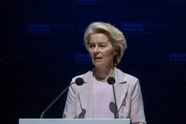 AB Komisyonu Başkanı Leyen, Avrupa’nın, yakın tarihinin en kötü orman