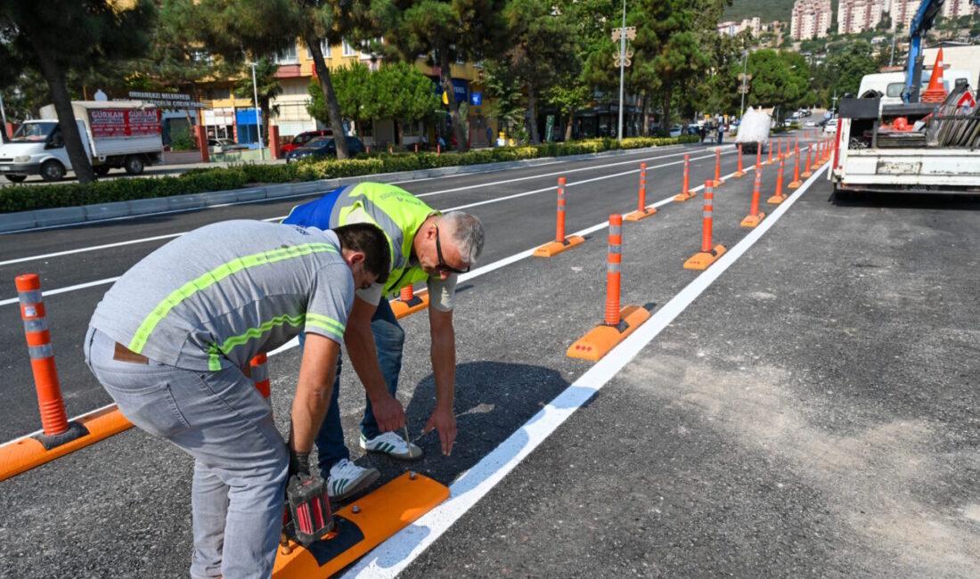 Büyükşehir Belediyesi, asfalt yenileme çalışmalarını ise kent merkezinin yanında ilçelerde