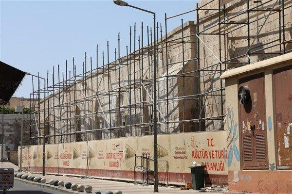 2023 yılında meydana gelen depremlerden etkilenerek zarar gören Şanlıurfa’daki camilerin