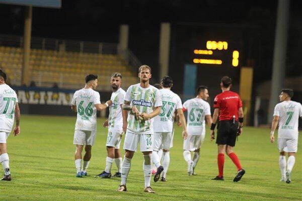 TFF 2. Lig'de oynanan karşılaşmada Şanlıurfaspor, deplasmanda Bucaspor 1928’i 2-0