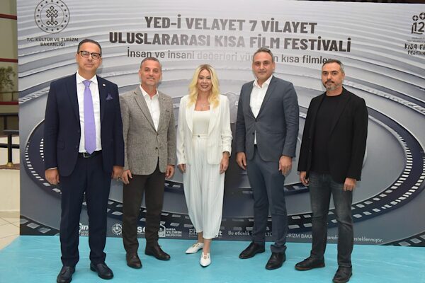 Yıldırım Belediyesi’nin katkılarıyla gerçekleştirilen ‘12. Uluslararası Yed-i Velayet 7 Vilayet