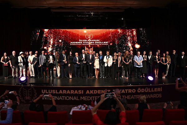 Antalya’da bu yıl ilk kez düzenlenen Uluslararası Akdeniz Tiyatro Ödülleri,