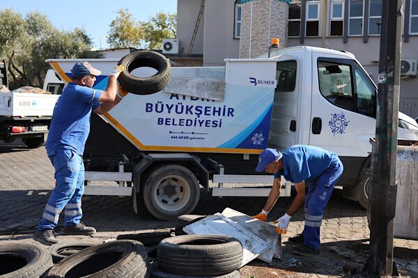 Aydın Büyükşehir Belediyesi tarafından, kent estetiği ve halk sağlığını ön